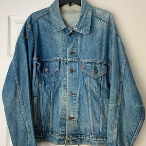 Levi’s Men’s Denim Trucker Jacket, Size XL